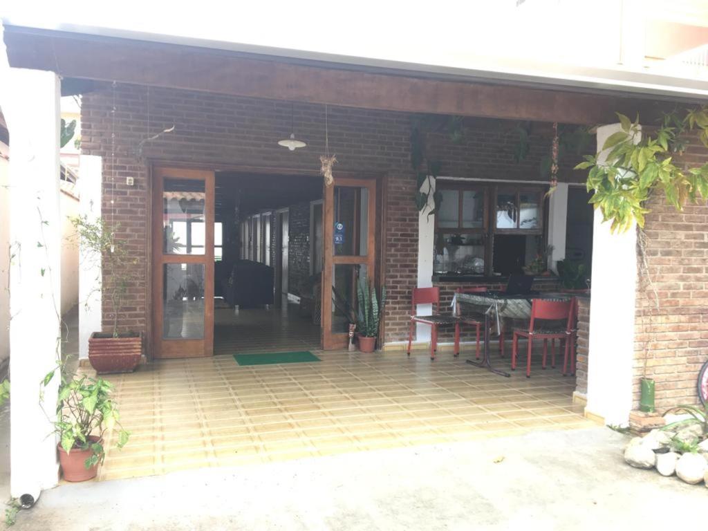 Efferus Hostel Ubatuba Exterior photo